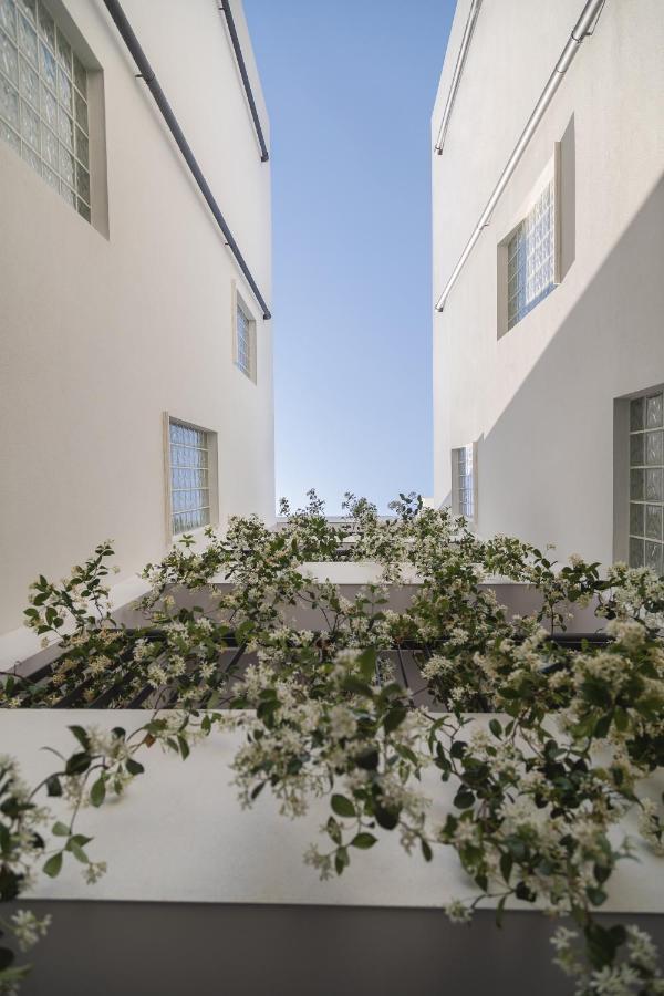 Aparthotel Alinea Urban Saripolou Square Limassol Exterior foto